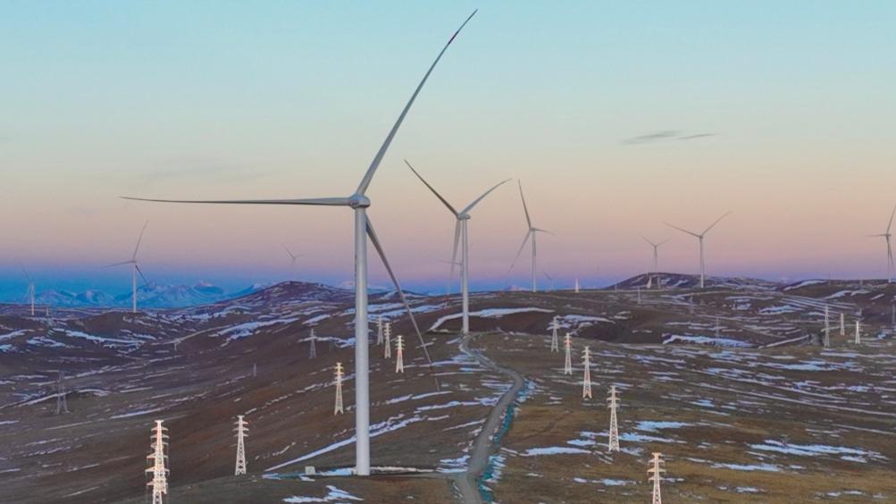 我國超高海拔裝機規模最大的風電場投產發電
