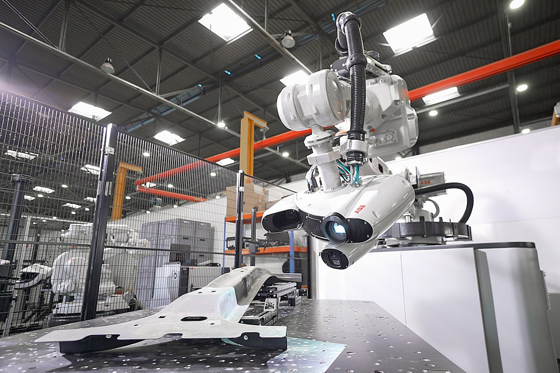 ABB在2024年確定了機器人和人工智能的新領域